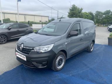 Voir le détail de l'offre de cette RENAULT Express Van 1.5 Blue dCi 95ch Confort de 2023 en vente à partir de 229 €  / mois