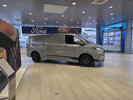 FORD Transit Custom Fg 300 L2H1 2.0 EcoBlue 150ch Sport à vendre à Orléans - Image n°4