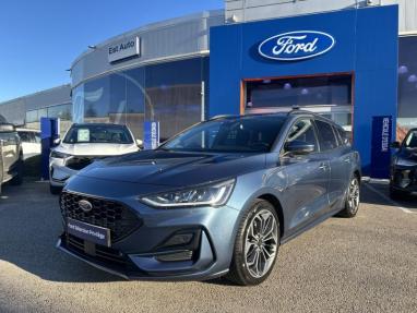 Voir le détail de l'offre de cette FORD Focus SW 1.0 EcoBoost mHEV 155ch ST-Line X de 2022 en vente à partir de 253.21 €  / mois