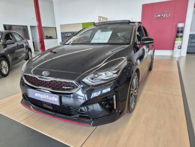 Voir le détail de l'offre de cette KIA ProCeed 1.6 T-GDI 204ch GT DCT7 MY20 de 2019 en vente à partir de 23 799 € 