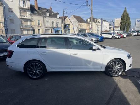 SKODA Octavia Combi 2.0 TDI 150ch CR FAP Laurin&Klement 4x4 DSG7 à vendre à Orléans - Image n°4