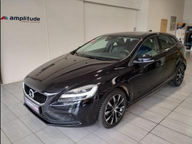 Voir le détail de l'offre de cette VOLVO V40 T2 122ch Signature Edition Geartronic de 2019 en vente à partir de 231 € / mois