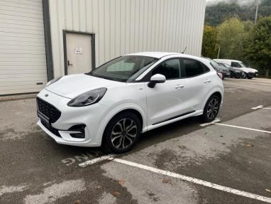 Voir le détail de l'offre de cette FORD Puma 1.0 EcoBoost 125ch S&S mHEV ST-Line Powershift de 2023 en vente à partir de 216.7 €  / mois