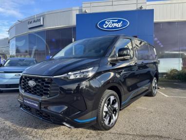 Voir le détail de l'offre de cette FORD Transit Custom Fg 320 L1H1 2.5 Duratec 232ch Hybride recheargeable Cabine Approfondie Sport CVT de 2025 en vente à partir de 52 974 € 